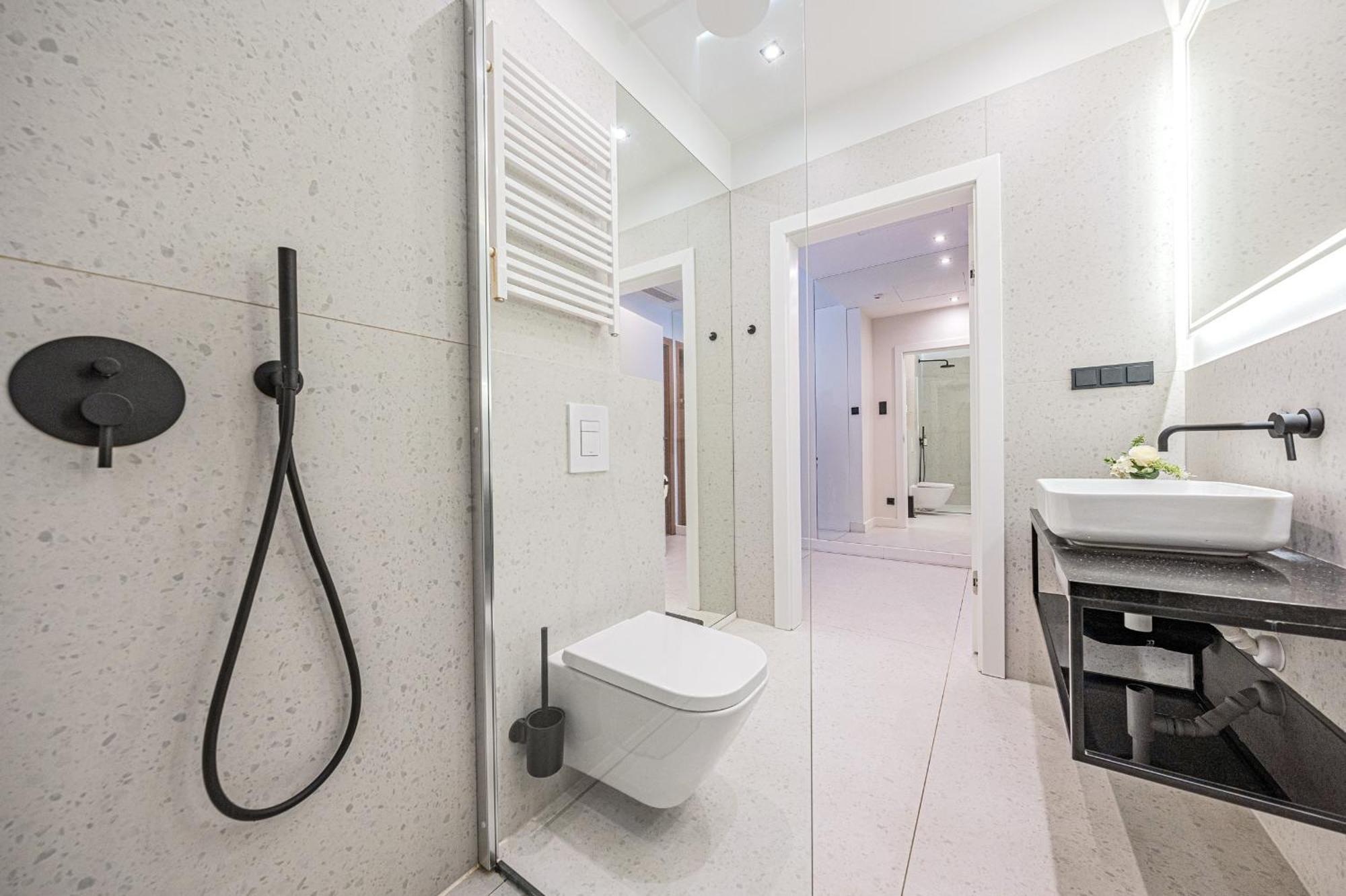 Rent Like Home - Apartament Deo Plaza - Old Town Гданск Екстериор снимка